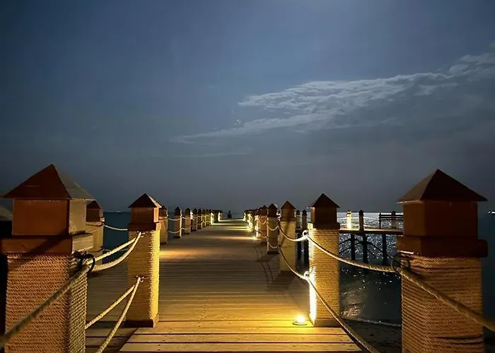 Luxury In Mountain View 2 , El-sokhna With Sea View , Pool View And Garden View Families Only Шале Айн-Сохна