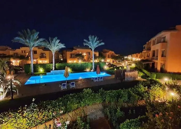Luxury In Mountain View 2 , El-sokhna With Sea View , Pool View And Garden View Families Only * Айн-Сохна