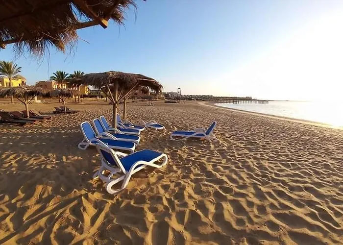Luxury In Mountain View 2 , El-sokhna With Sea View , Pool View And Garden View Families Only * Айн-Сохна