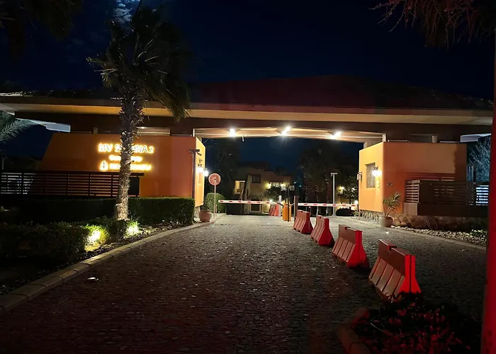 Luxury In Mountain View 2 , El-sokhna With Sea View , Pool View And Garden View Families Only