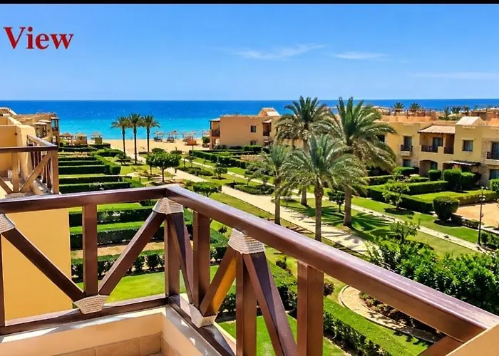 Luxury In Mountain View 2 , El-sokhna With Sea View , Pool View And Garden View Families Only Шале Айн-Сохна