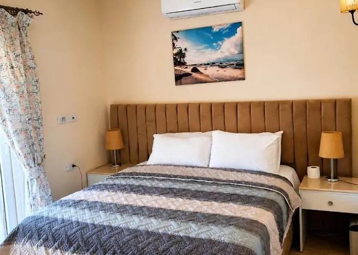 Luxury In Mountain View 2 , El-sokhna With Sea View , Pool View And Garden View Families Only Айн-Сохна