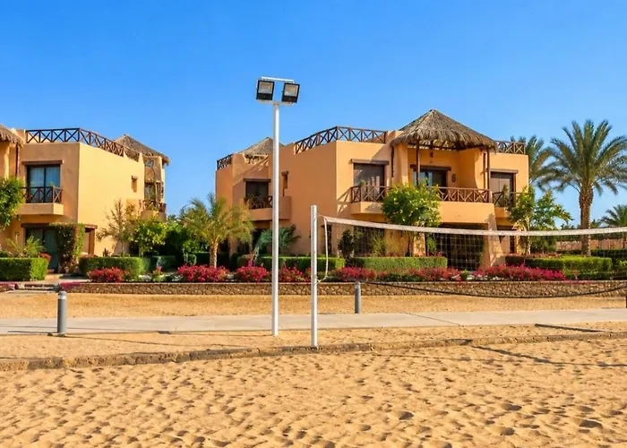 Luxury In Mountain View 2 , El-sokhna With Sea View , Pool View And Garden View Families Only Dağ evi Ain Sukhna